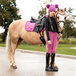 QHP Lissie Knæstrømper til børn - 2 pak - Pink/Sort - Modelfoto Pony og rytter